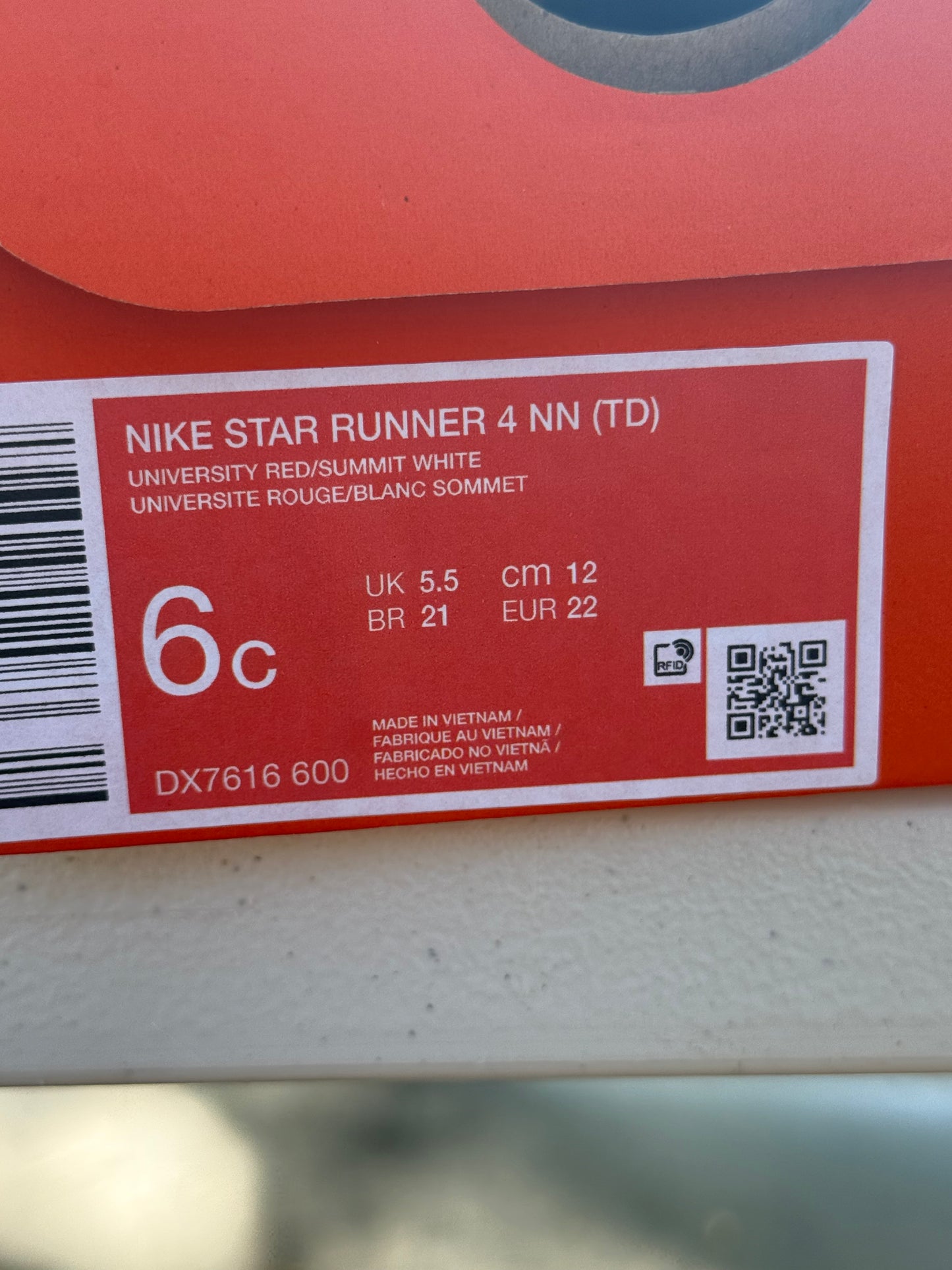 Nike Star Runner size 6C New