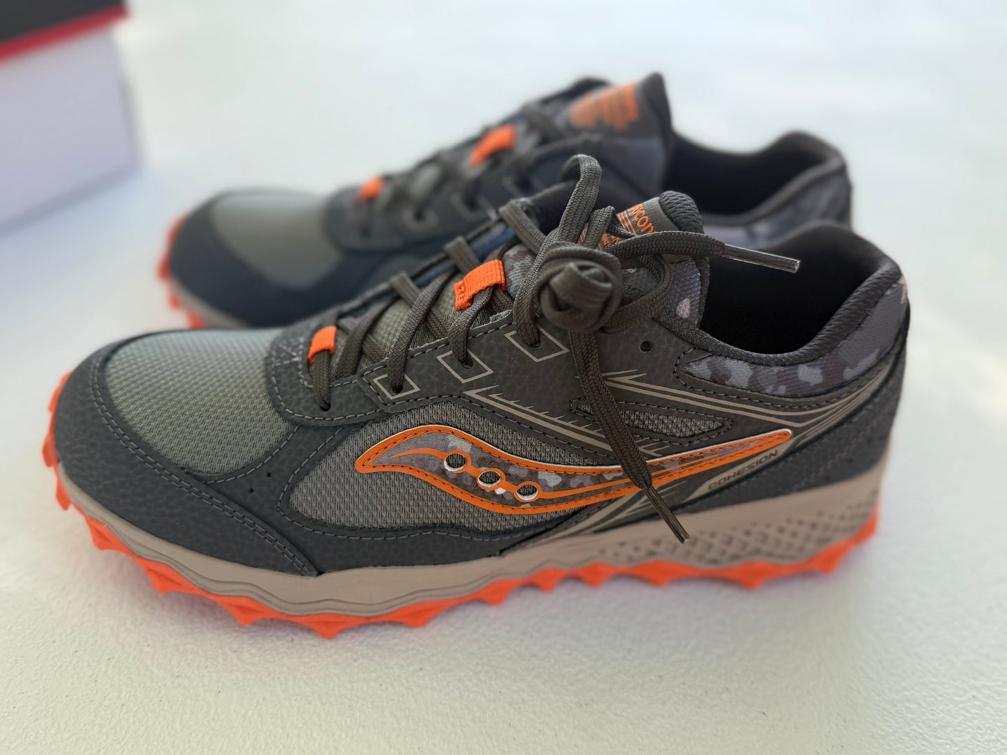 NEW Saucony Cohesion TR14 LTT Trail Running Shoe Olive Camo Big Kid Size 4M