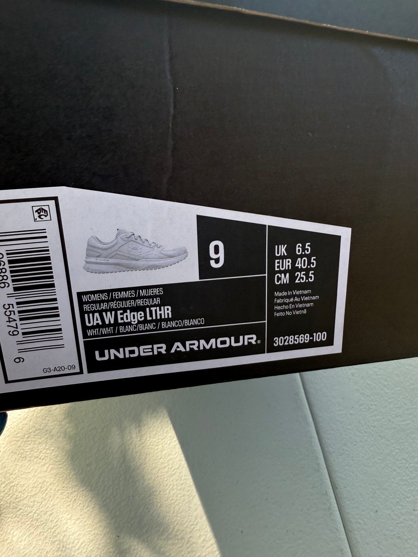 Under Armour Charged Edge Leather White W Women’s size 9 NEW