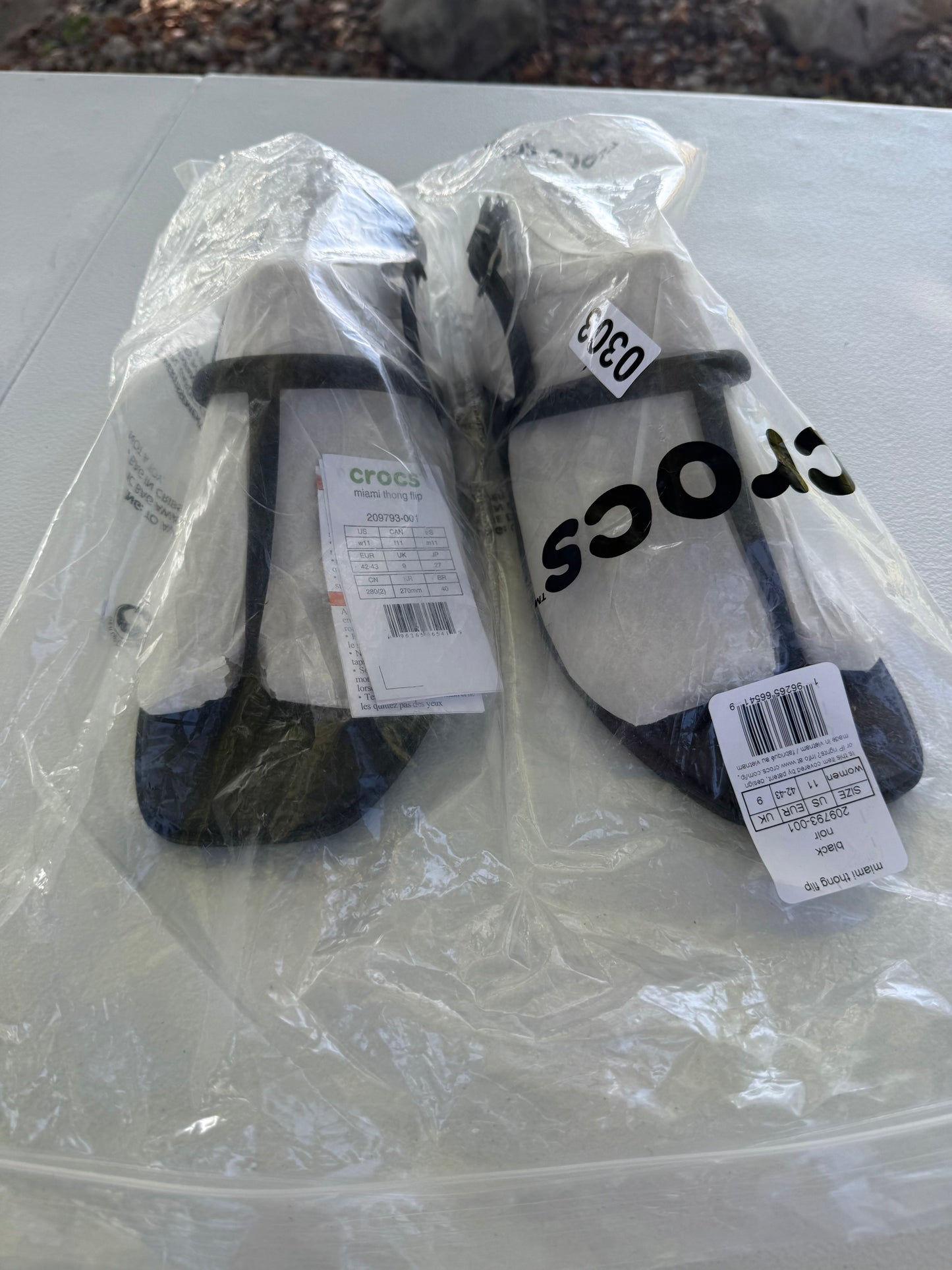 Crocs Women's Miami Thong Sandal Flat Size 11 Black New In Plastic